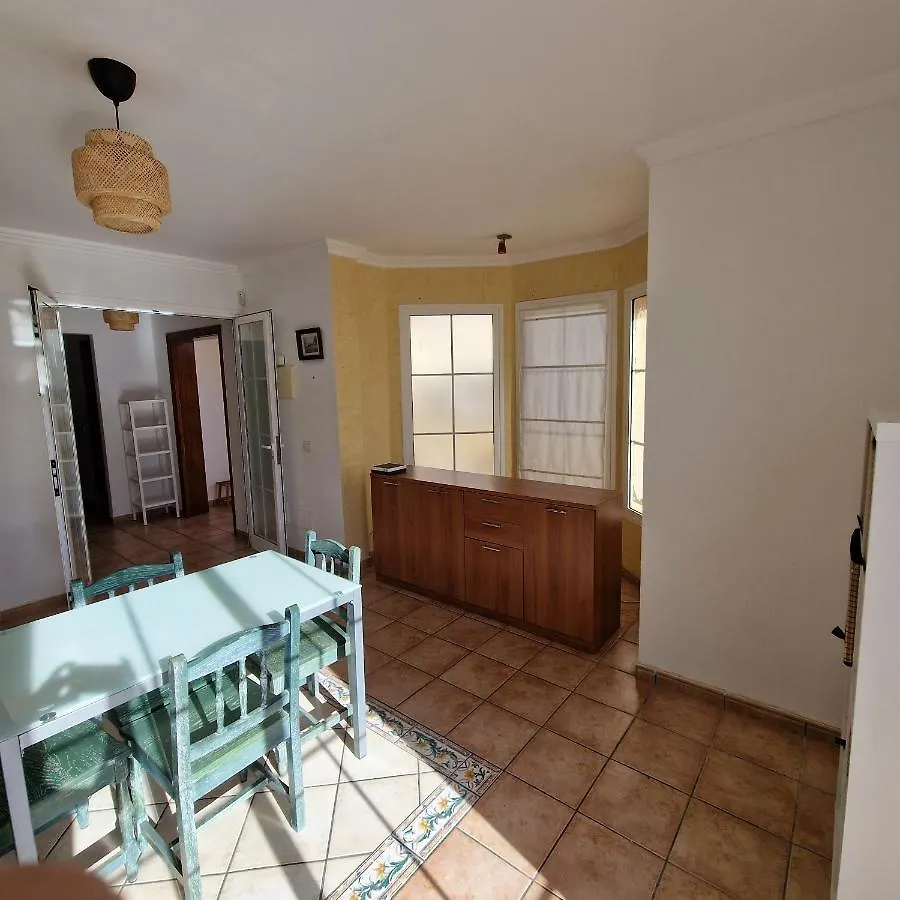 Integral 5 Coliving Bed and Breakfast El Médano 0*,  Spagna