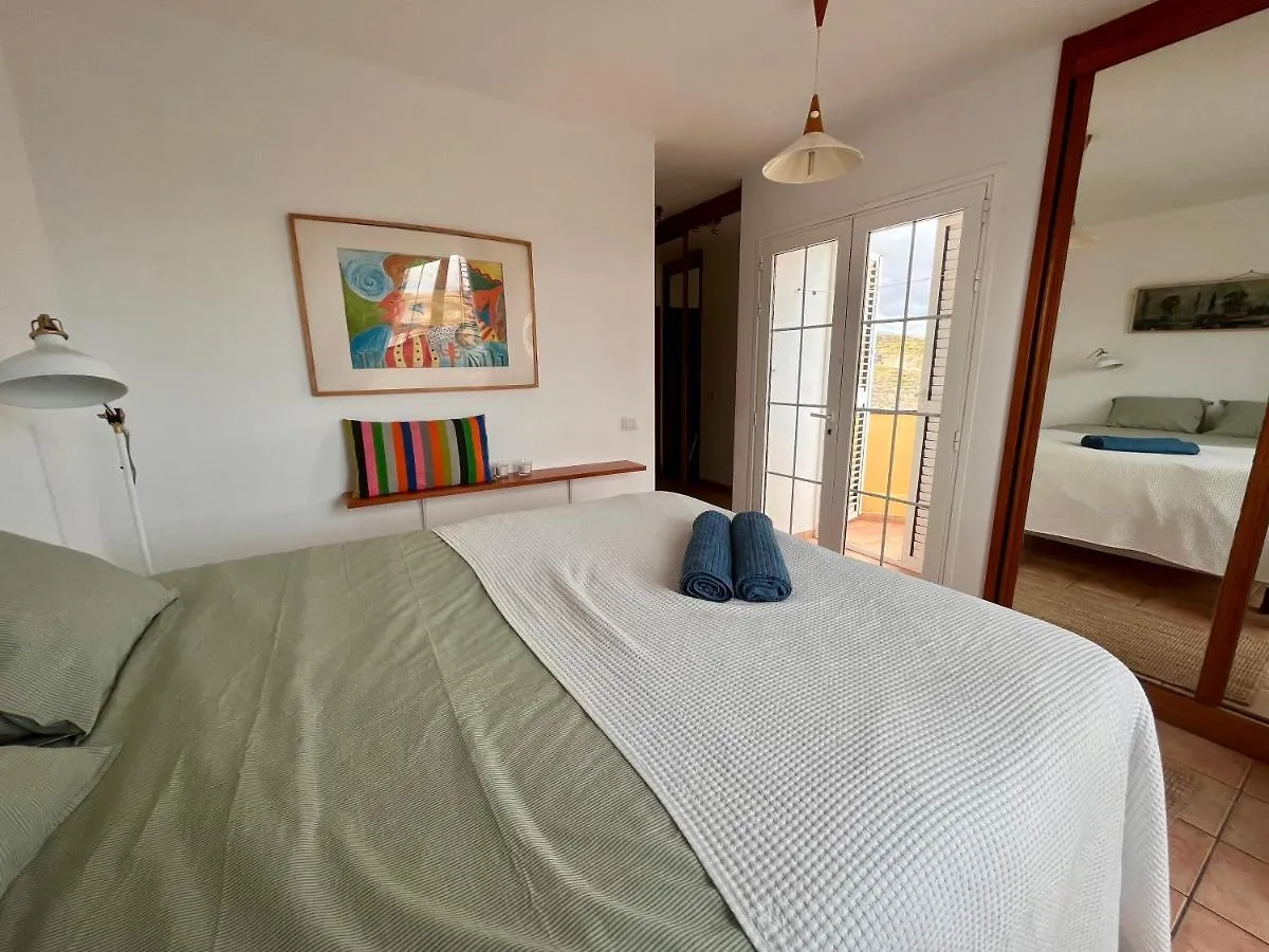 Integral 5 Coliving Bed & Breakfast El Médano İspanya